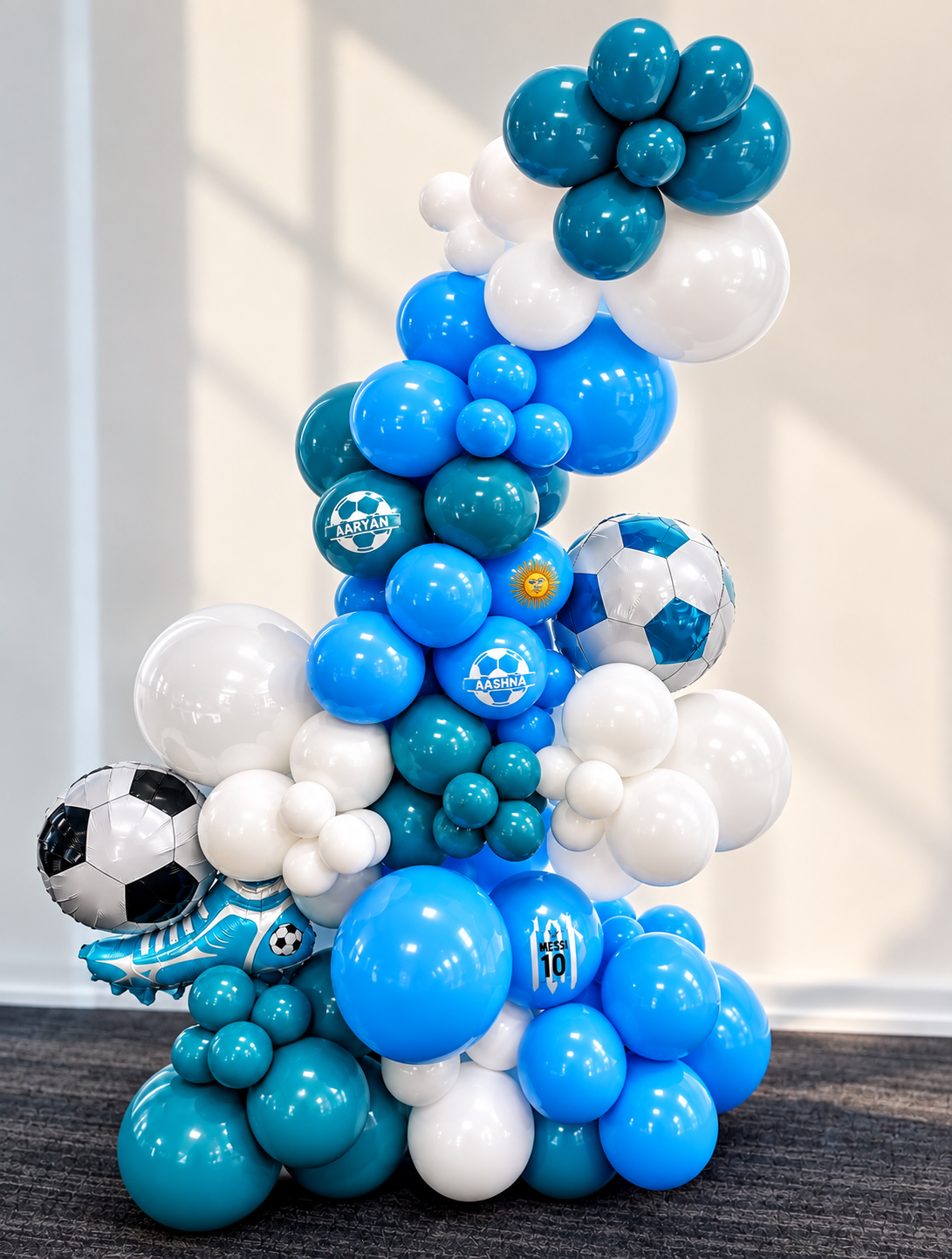 Custom Sports Balloon Column
