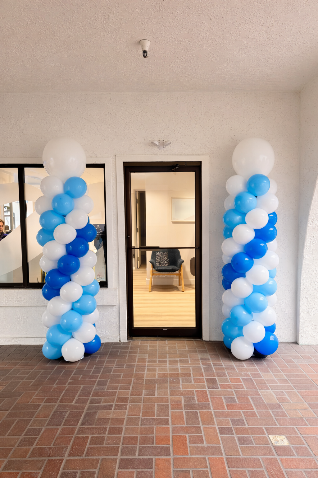 Signature Blue Welcome Columns